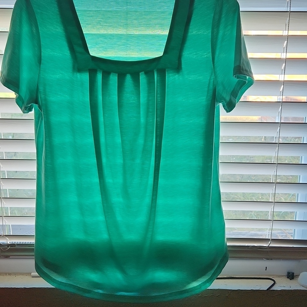 Mint green Square Neck Pleated Blouse size Medium - Picture 6 of 7